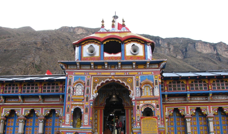 badrinath kedarnath tour package from chennai